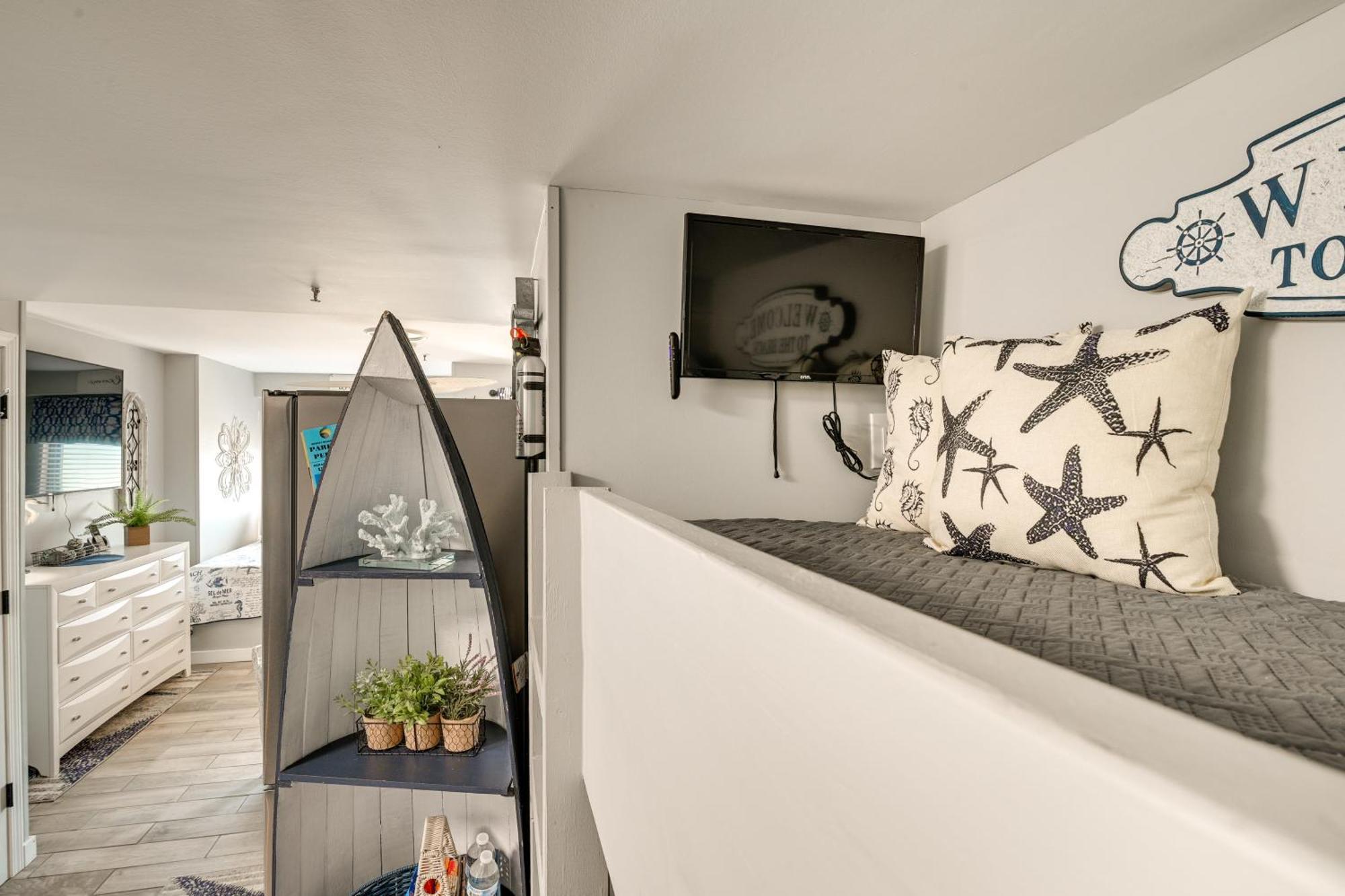 Renovated Oceanfront Resort Condo With Balcony マートルビーチ エクステリア 写真